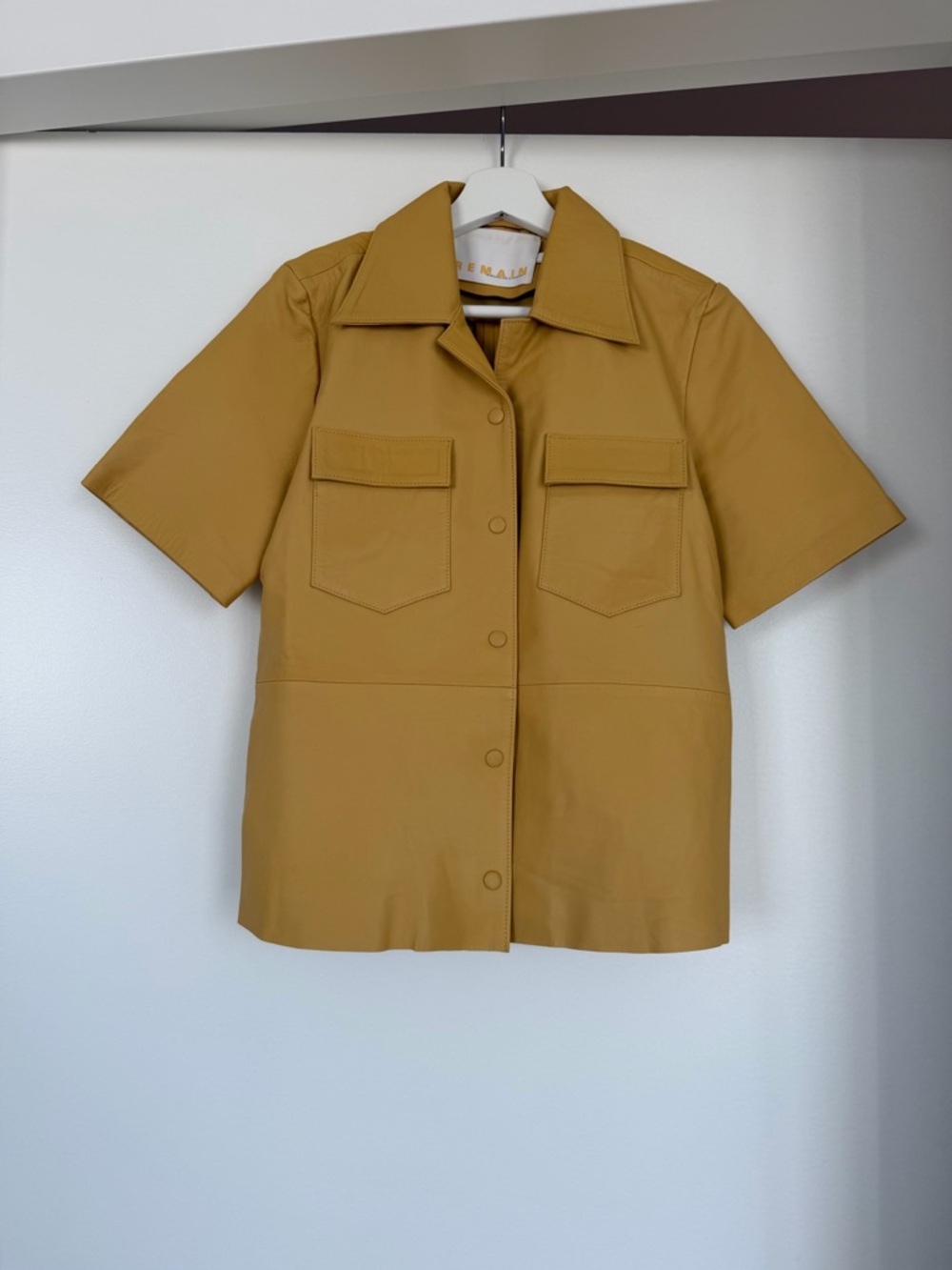 REMAIN Birger Christensen Leather Mustard Short-Sleeve Button Front Shirt Jacket